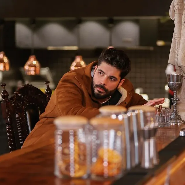 گنجو اوزاک در سریال ترکی قلب سیاه