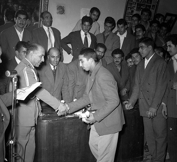 تختی (2)