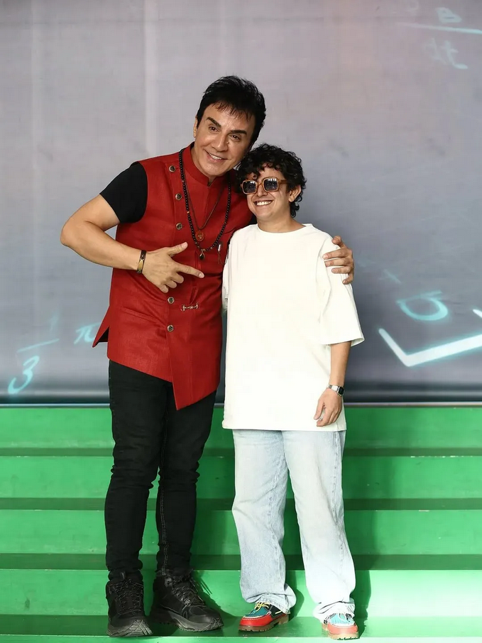 عمو پورنگ و امیرمحمد بعد از ۲۴ سال 
