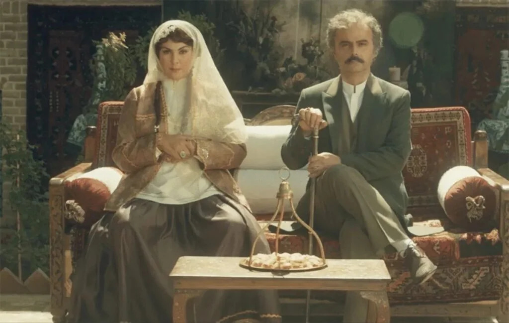 بامداد خمار 