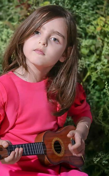 مومو 