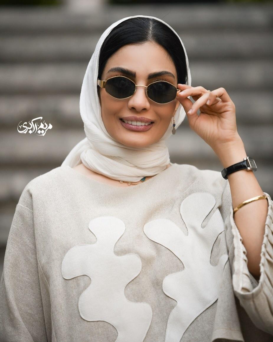 صحرا اسداللهی