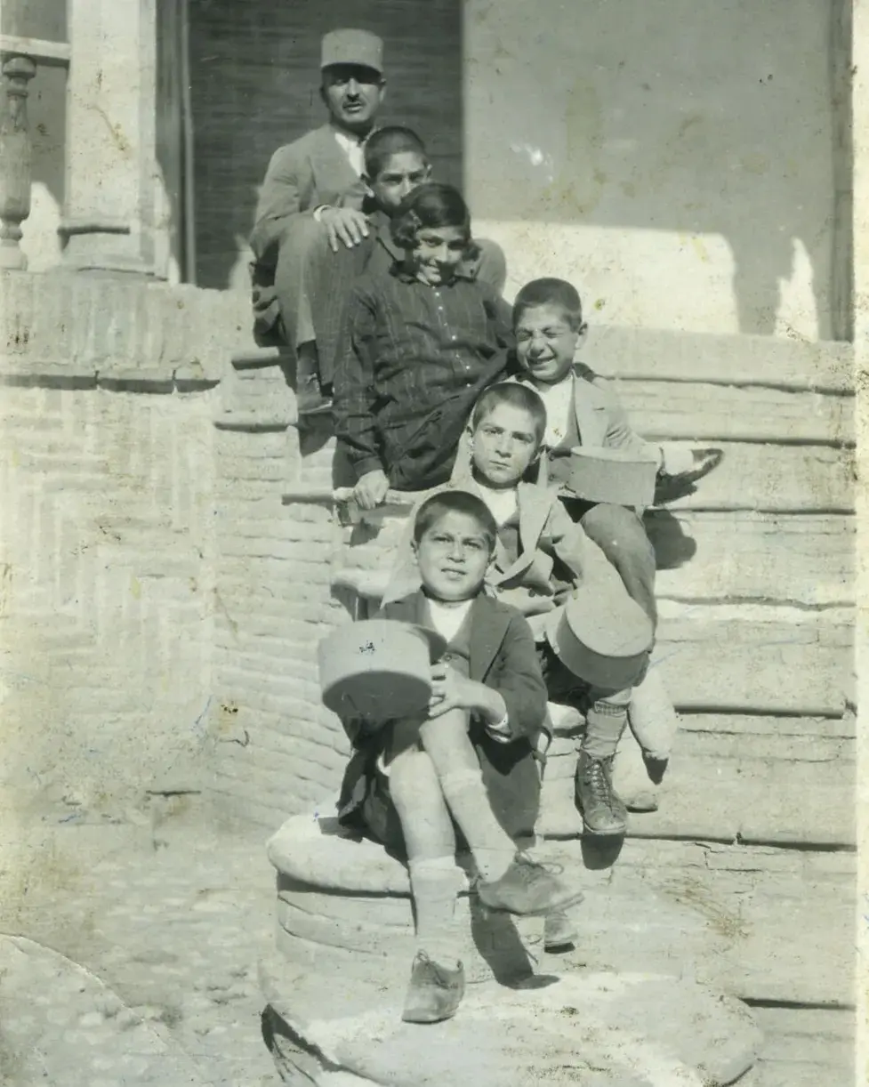 قاب تاریخ 3