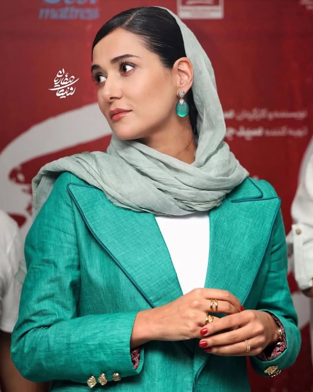 پریناز ایزدیار