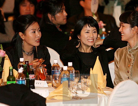 iamqueenjunghwasooae_1757054000_3714760653711088972_58774132196