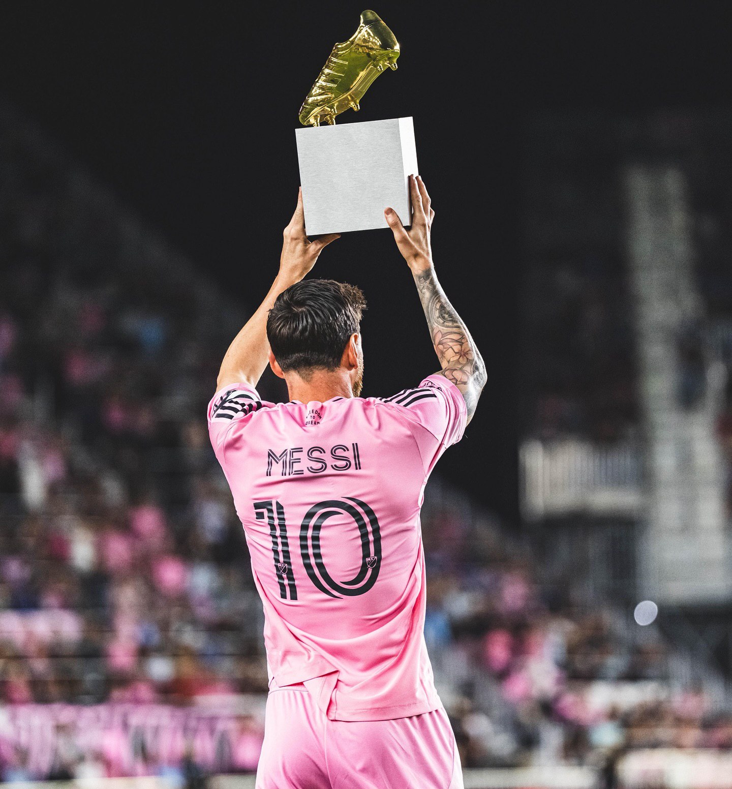 photo_2025-11-09_14-04-20