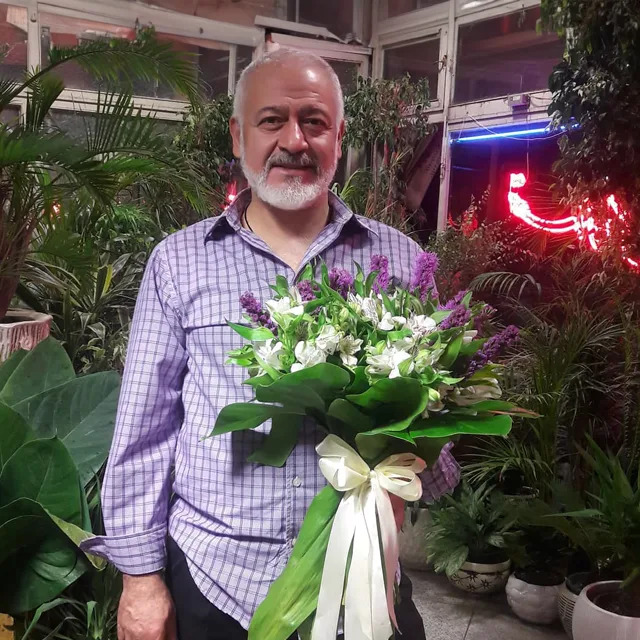 مجید مشیری