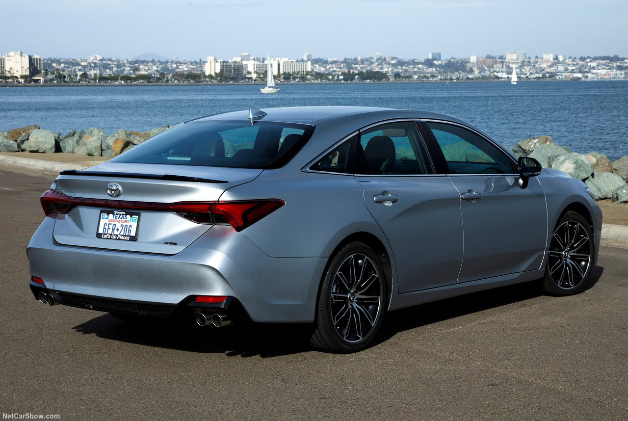 Toyota-Avalon-2019-1280-09dc171f90caa7f4b69aec0b912a26030c