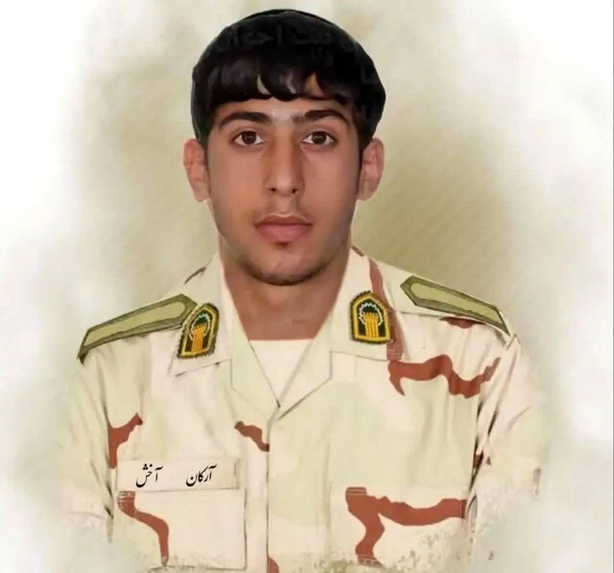 سرباز هنگ مرزی
