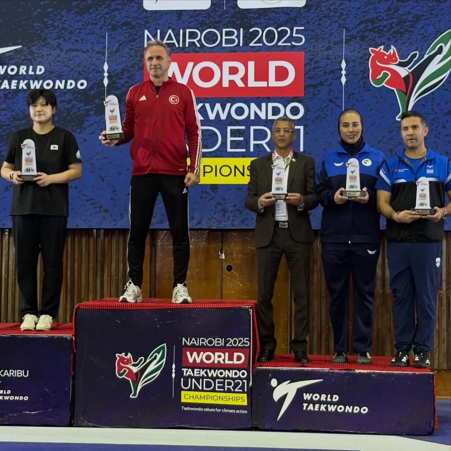 photo_2025-12-07_11-43-13