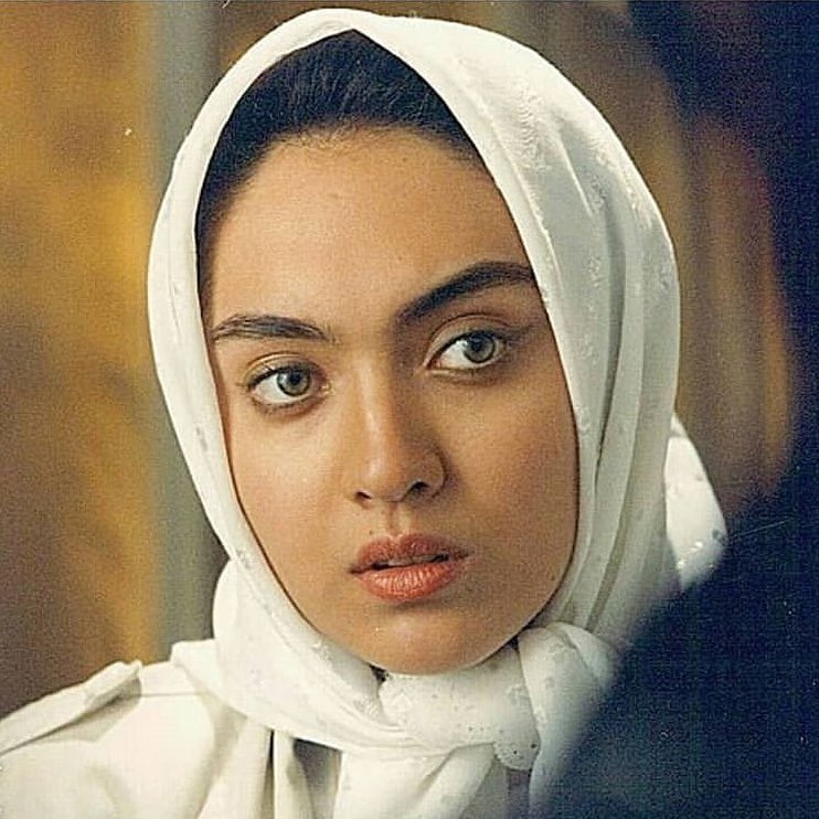  نیکی کریمی