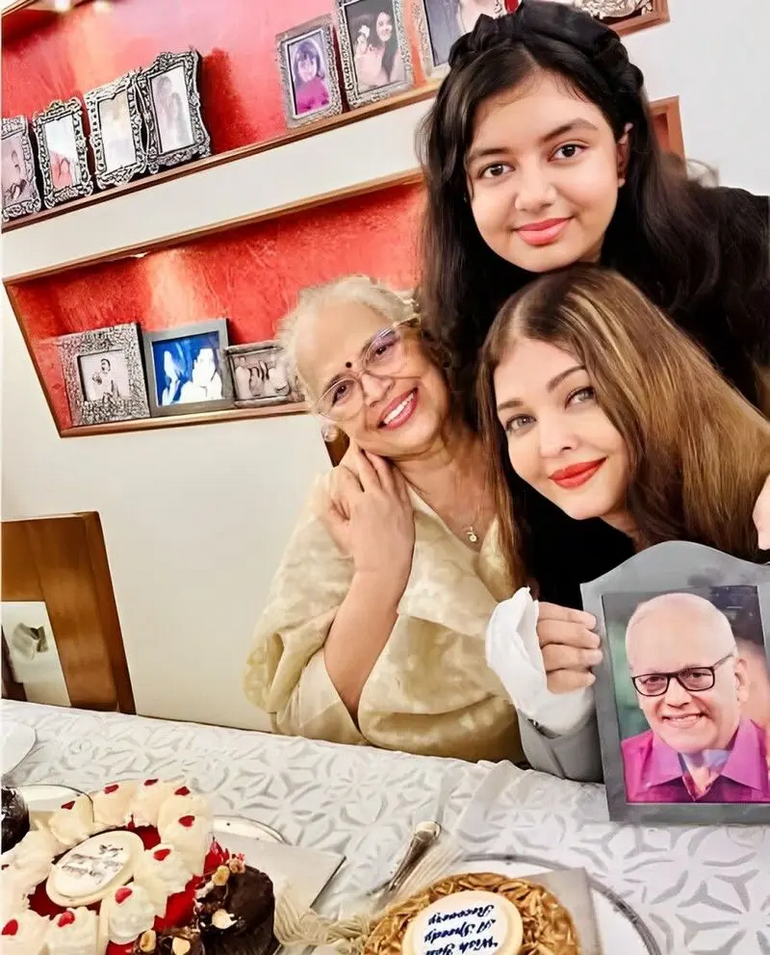 Screenshot 2025-11-10 at 13-41-30 آیشواریا رای.jpg (WEBP Image 800 × 992 pixels) — Scaled (96%)