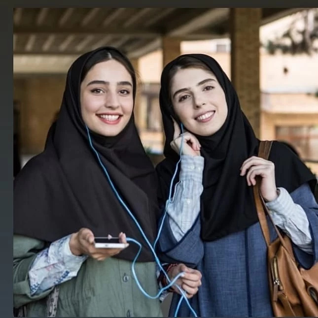 سها نیاستی