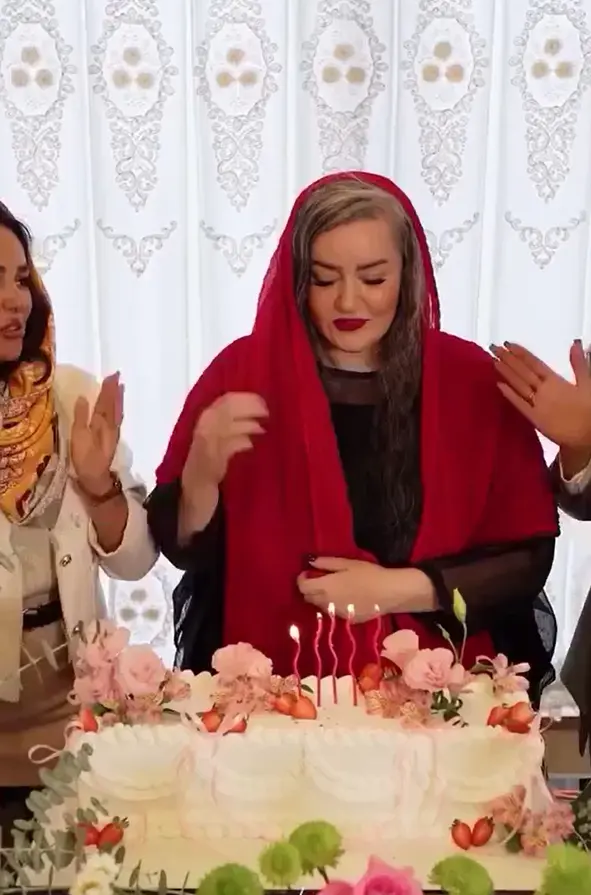 نعیمه نظام دوست