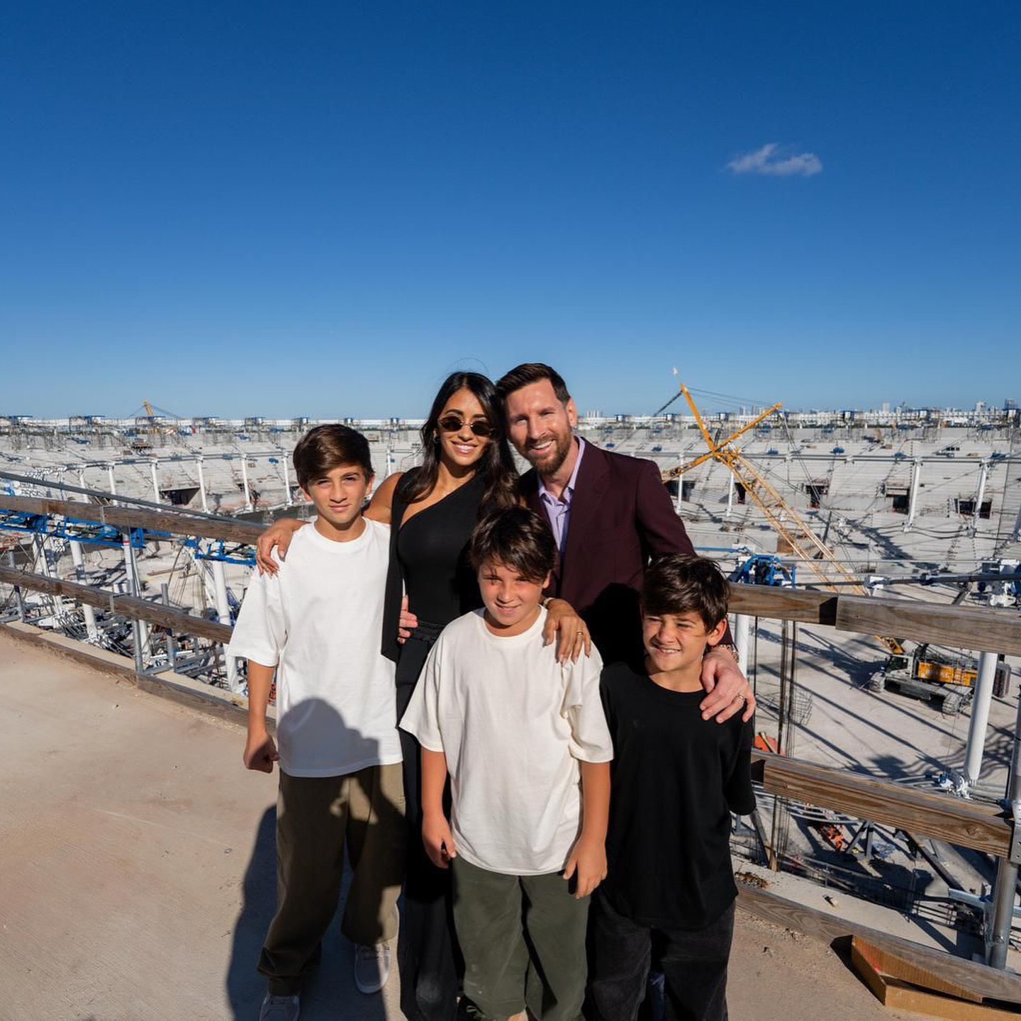 photo_2025-11-09_14-04-14