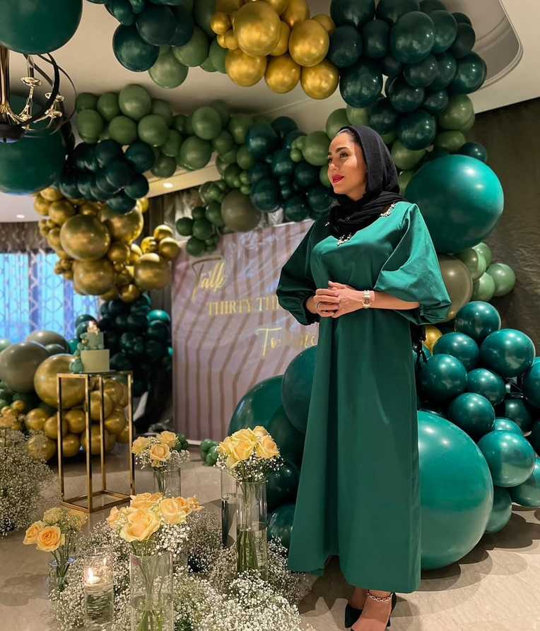 آزاده زارعی (1)