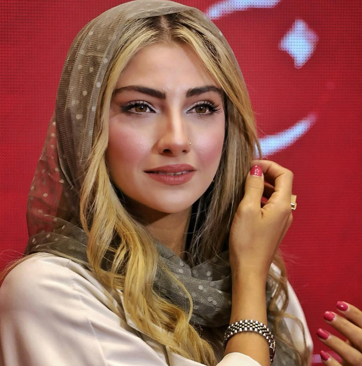 محیا دهقانی (5)