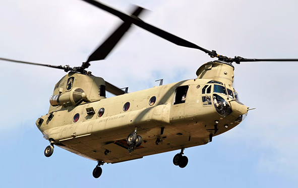 ۳- Boeing CH-47 Chinook