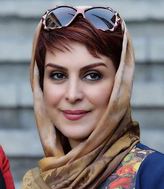 ماه چهره خلیلی