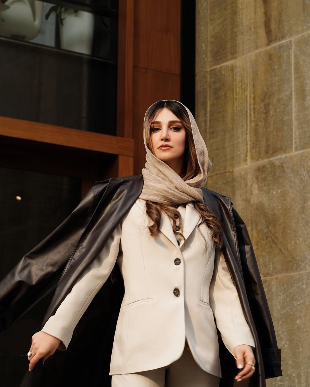 زارا نادری فر (5)