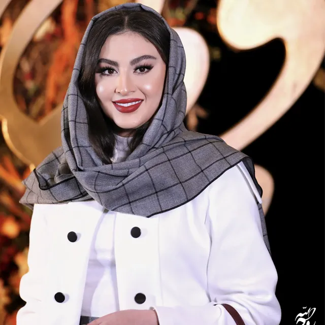 مریم مومن