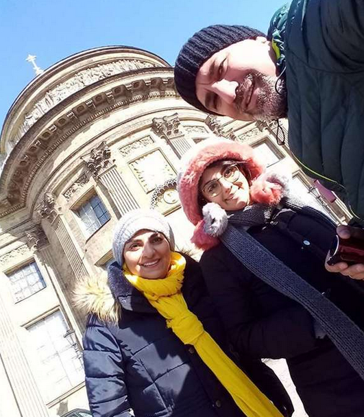 سهیلا جوادی همسر علی سلیمانی و دخترش سبا