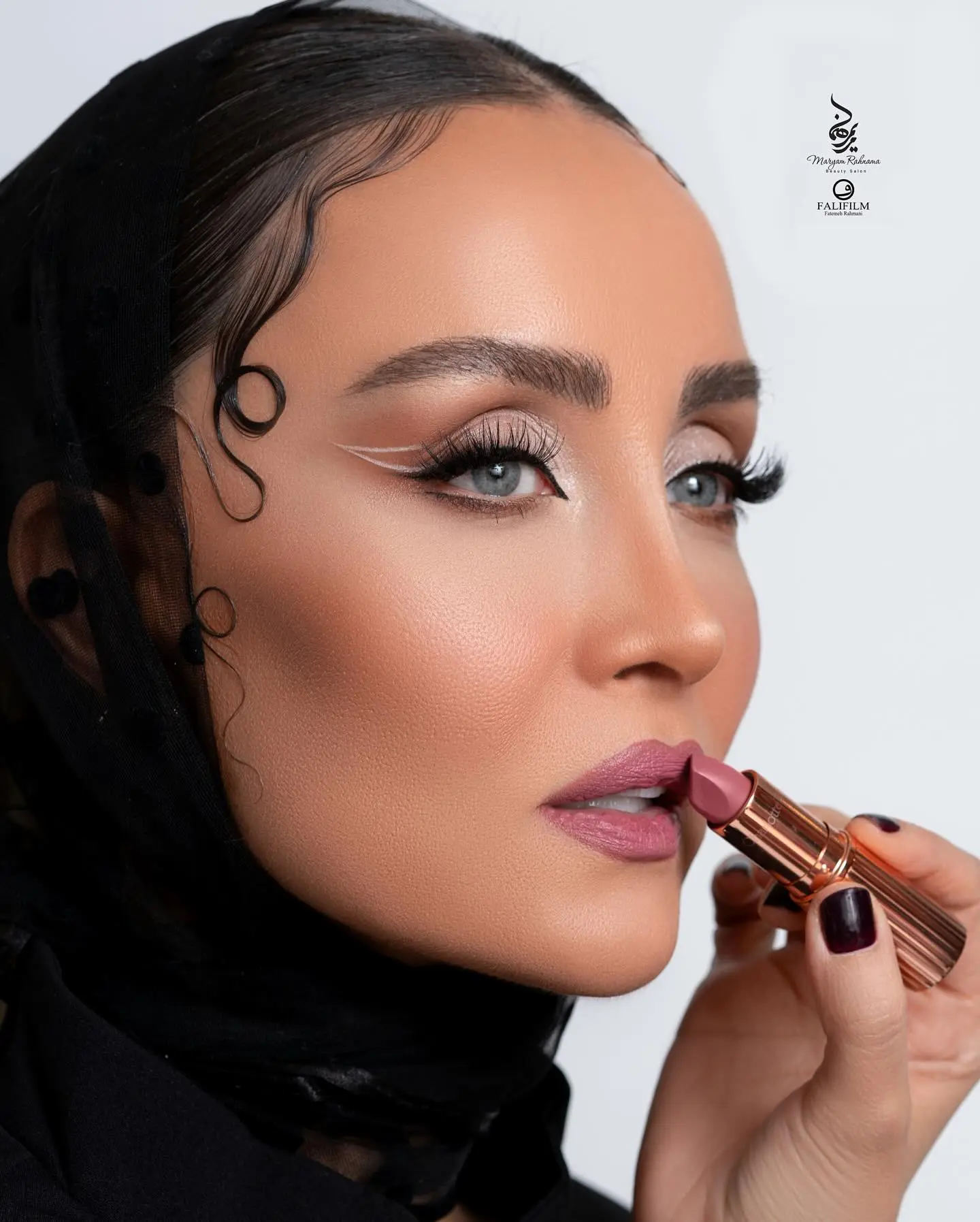 photo_2025-11-15_23-46-22