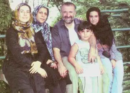 بیوگرافی سارا و زهرا دخترای مهران رجبی 