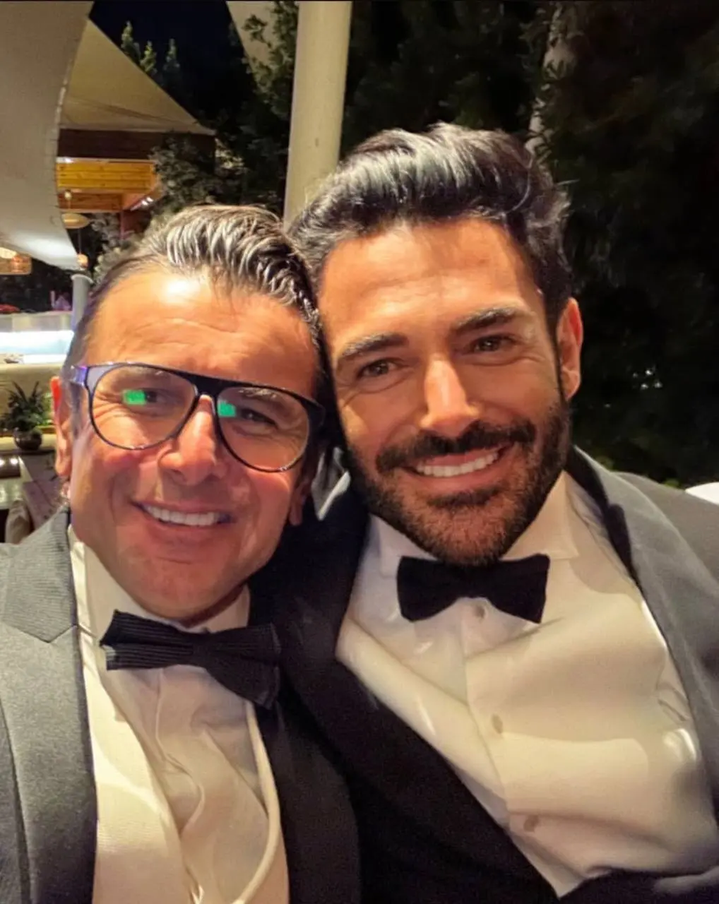  محمدرضا گلزار و آیسان آقاخانی