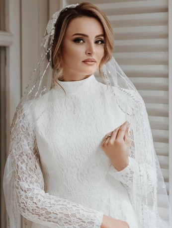 نیلوفر پارسا