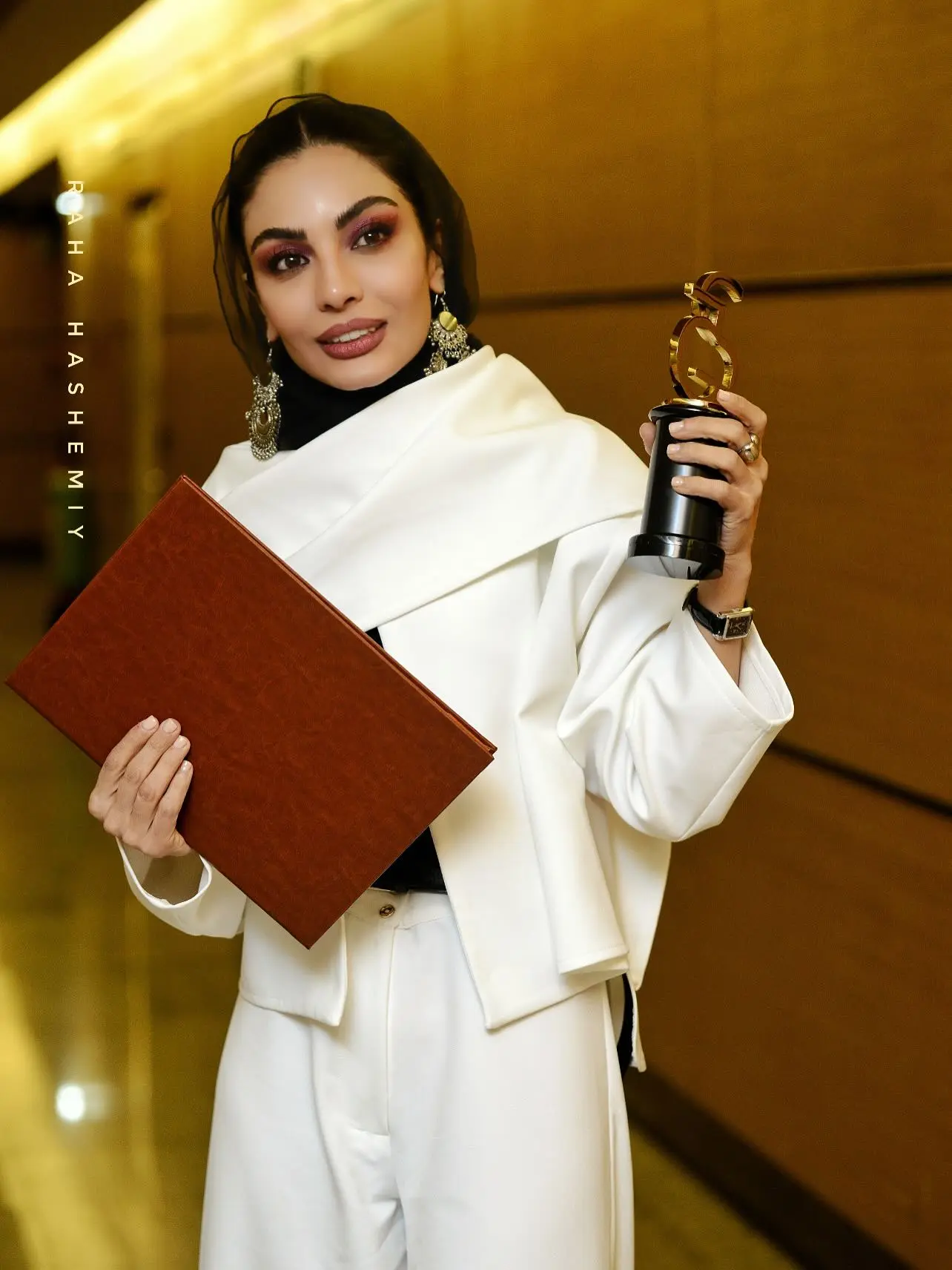 photo_2025-11-19_00-27-46 (2)