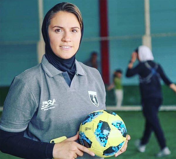 نیلوفر اردلان