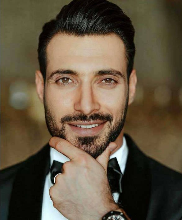 شجاع خلیل زاده