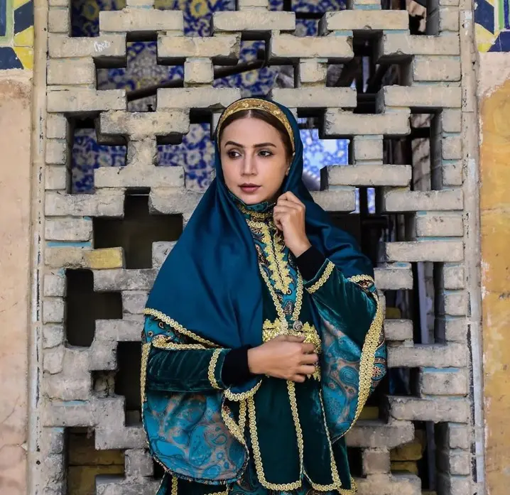  شبنم قلی خانی