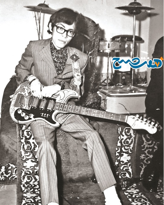 گیتار الکتریک خاکدان