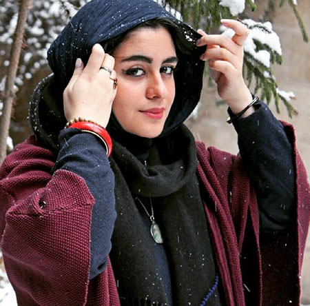 biography-fatima-baharmast24