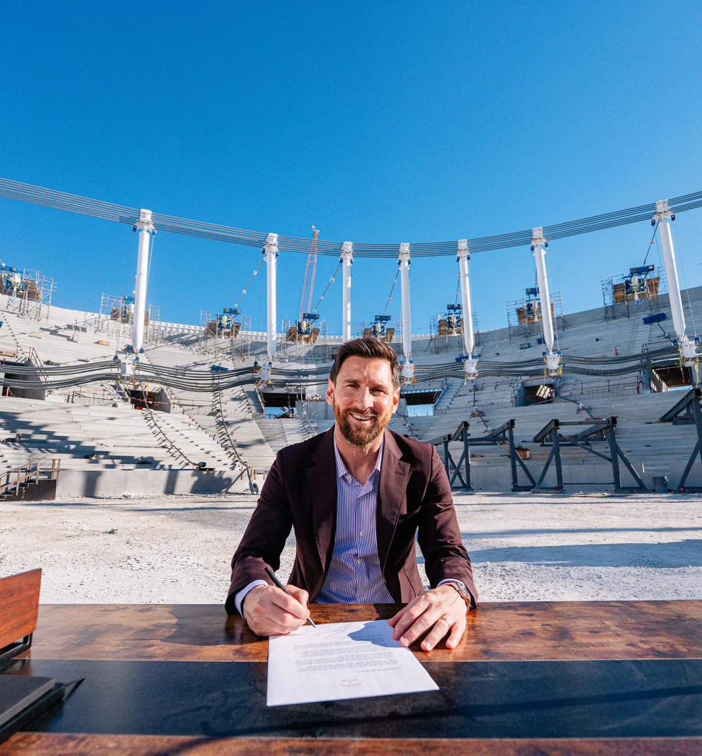 photo_2025-11-09_14-04-21