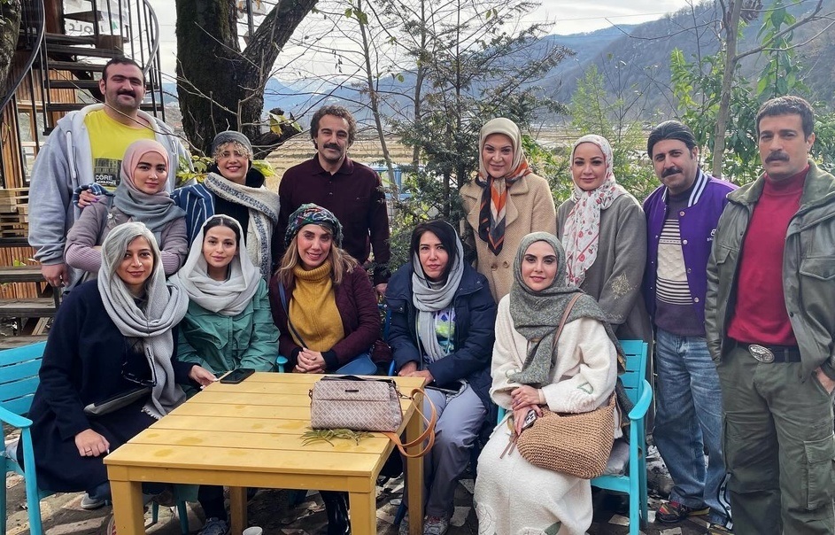 saranazyazdani_1743180697_3598382954817448876_372245789+(1)_11zon (1)