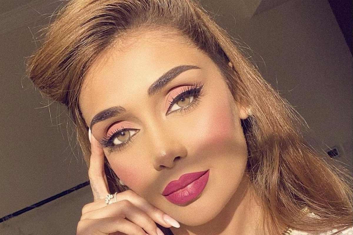 الناز گلرخ