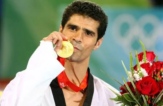 هادی ساعی