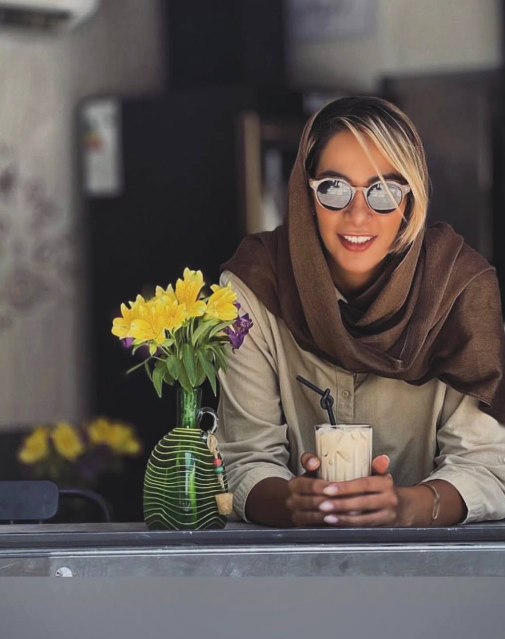  فرزانه زارعی