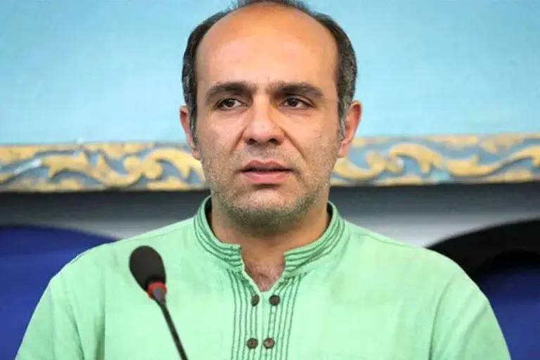 پیام نادری دهکردی