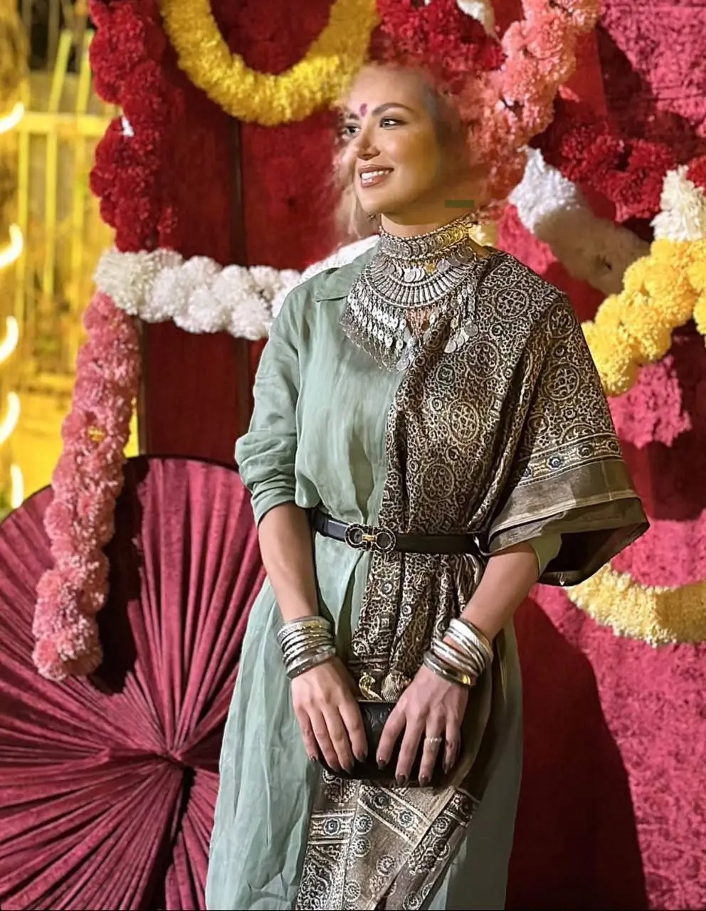 photo_2025-11-11_21-21-34