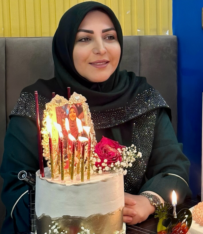  المیرا شریفی مقدم 