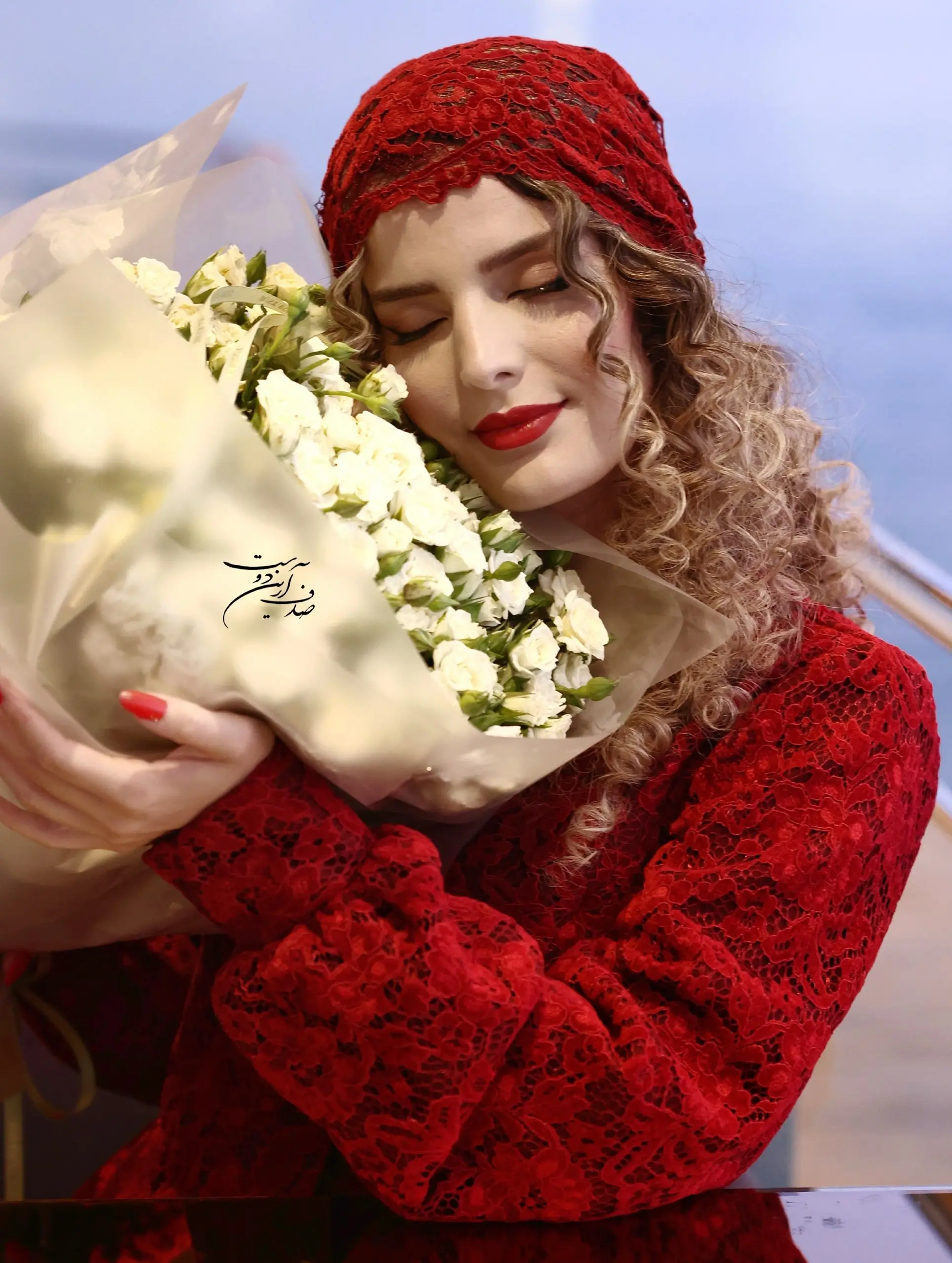 غزاله اکرمی