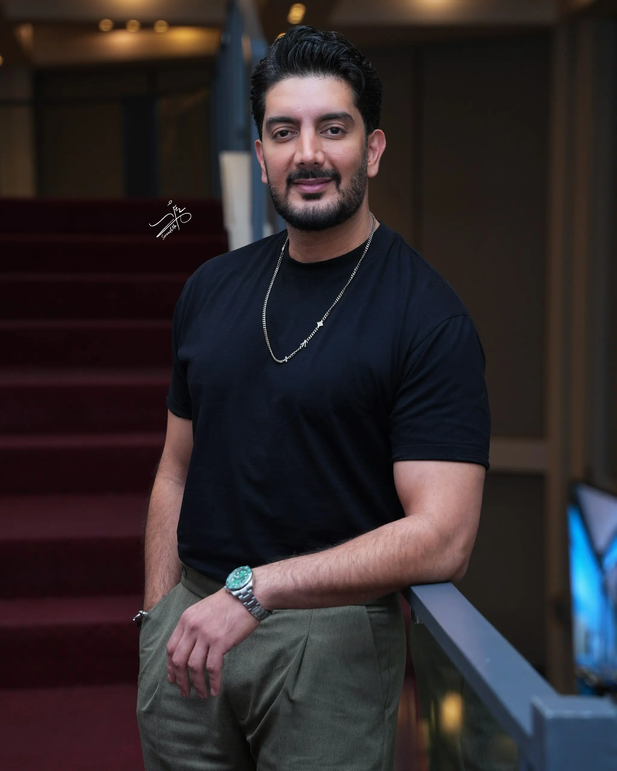 فرزاد فرزین