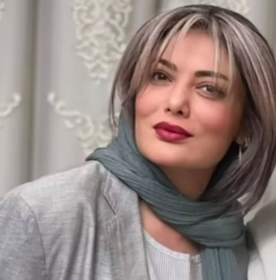 نگار فروزنده (1)