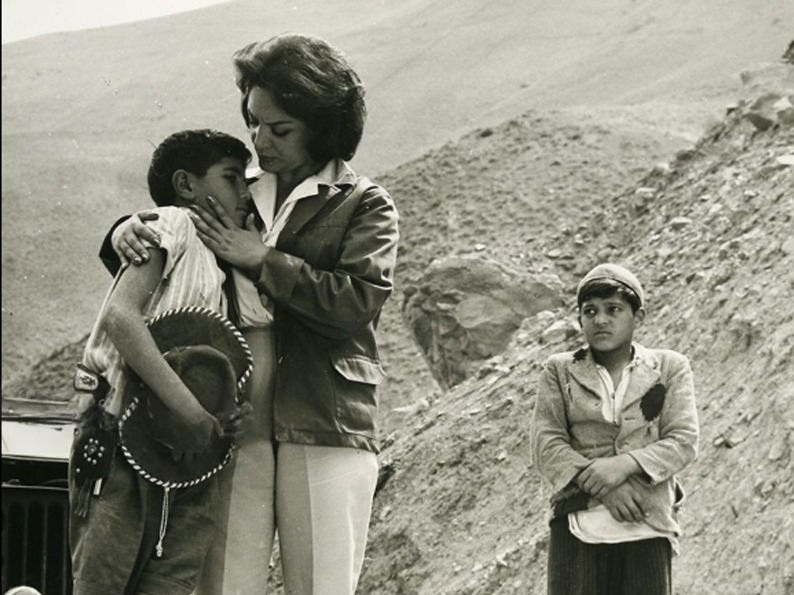 عروس-دهکده