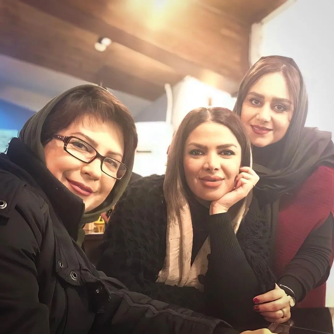 استایل بازیگران سریال بدنام خارج از سریال