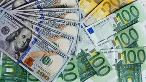 پیش بینی قیمت دلار فردا شنبه 24 مرداد 1405/ دلار چشم به راه اخبار